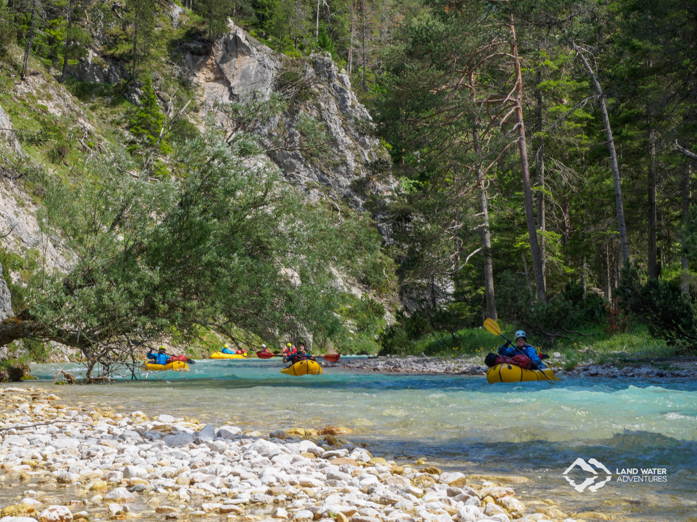 Packrafting Whitewater Course Isar © Land Water Adventures