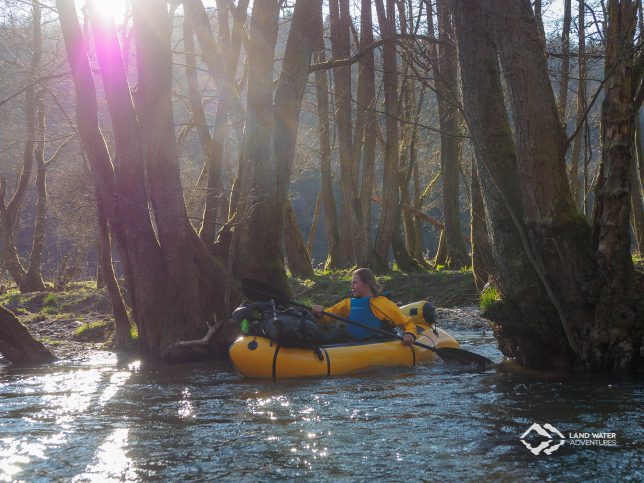 Frühlingssonne im Hahnenbachtal © Land Water Adventures