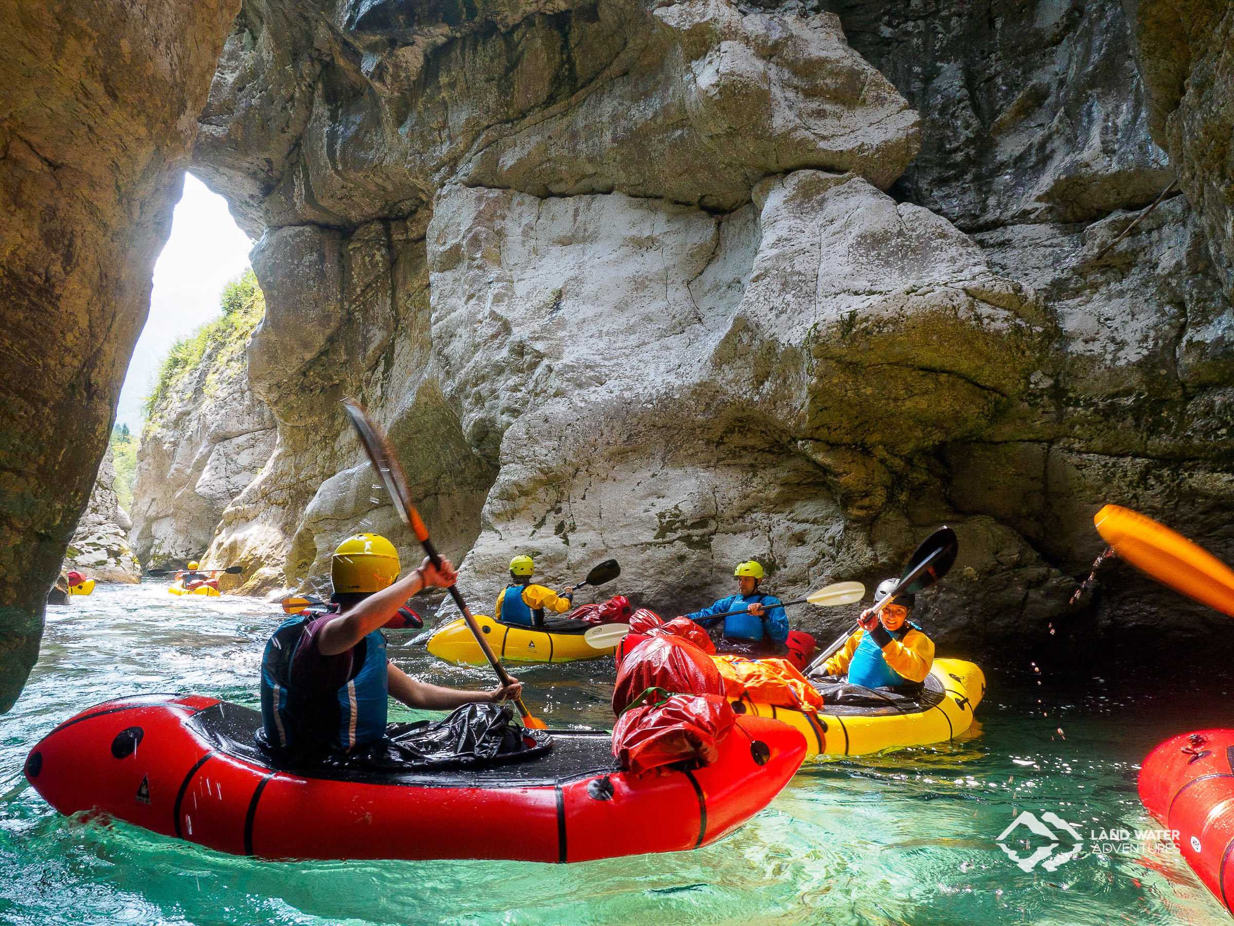 Im Soca-Canyon © Land Water Adventures