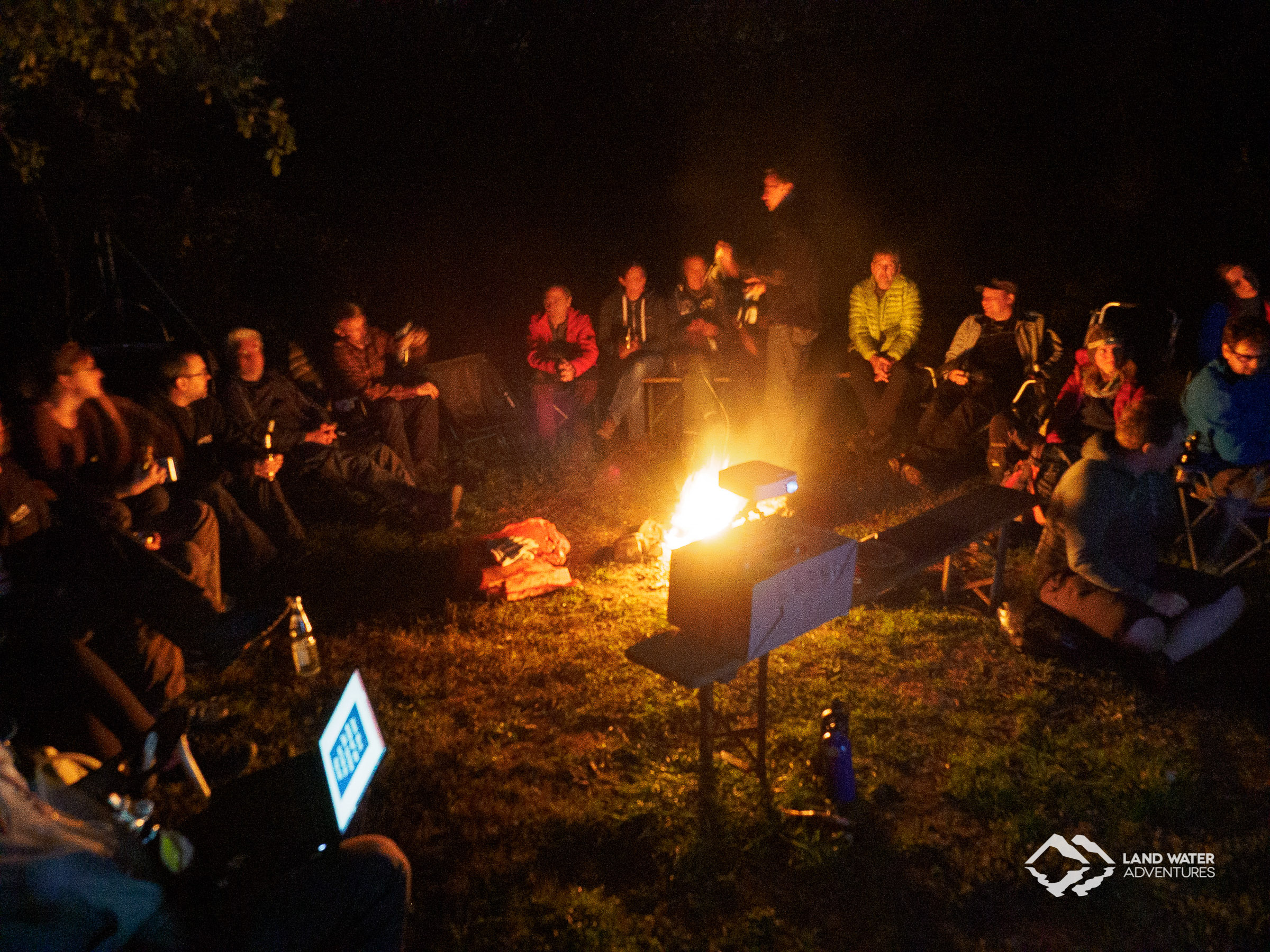 Lagerfeuerabend Saisonabschluss 2019 © Land Water Adventures