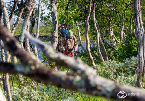 Trekkingpart in den Sylan Mountains © Land Water Adventures