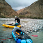 Ready for packrafting in Kirgistan © Alexander Riedel