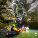 Zwei Packrafter genießen den Soca-Canyon